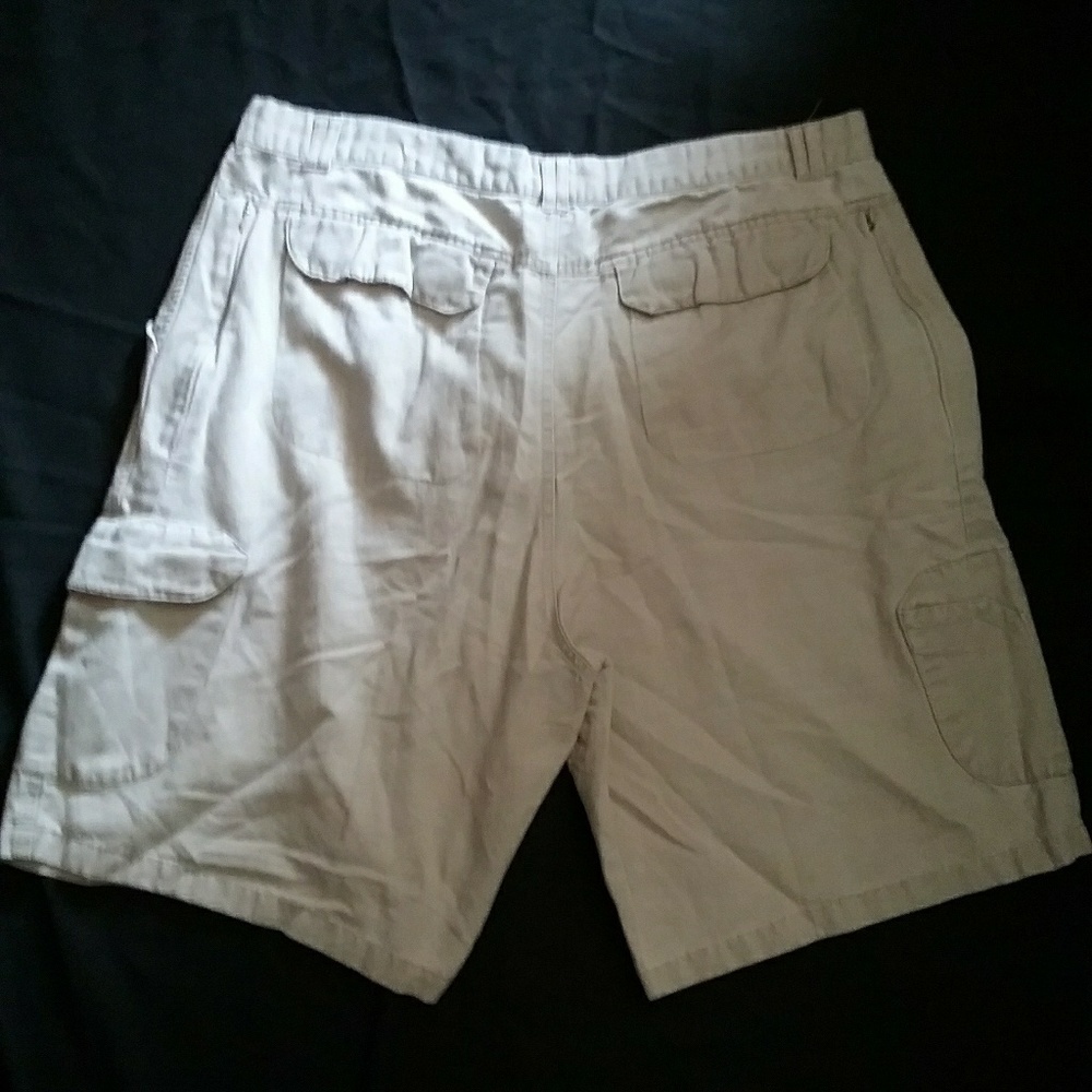 Banana Jack men's khaki shorts size 40